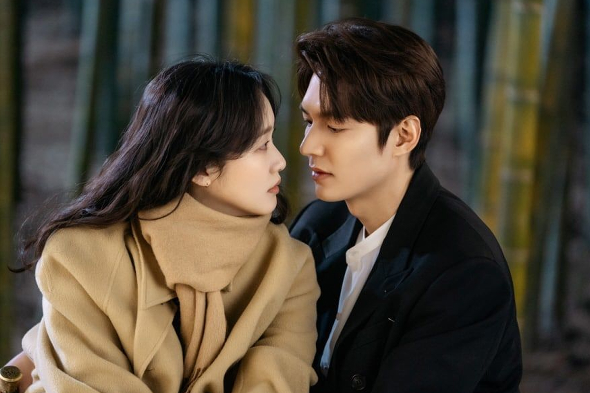 Kim Go Eun e Lee Min Ho em The King: Eternal Monarch